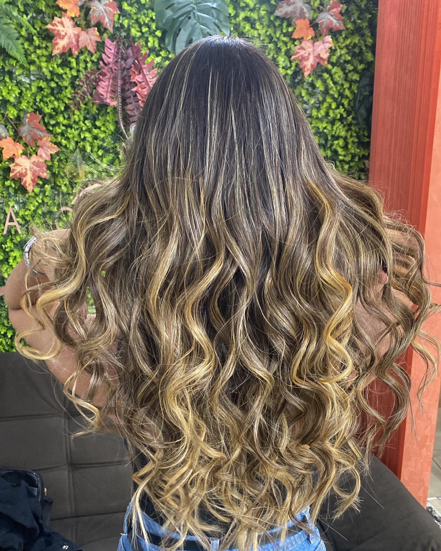 Coloração e mechas Studio Nilda 7