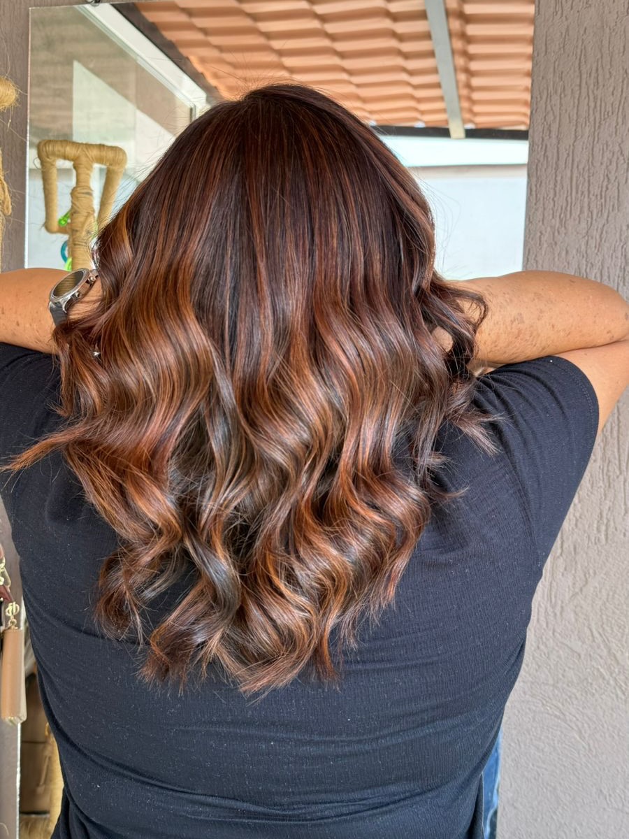 Coloração e mechas Studio Nilda 4